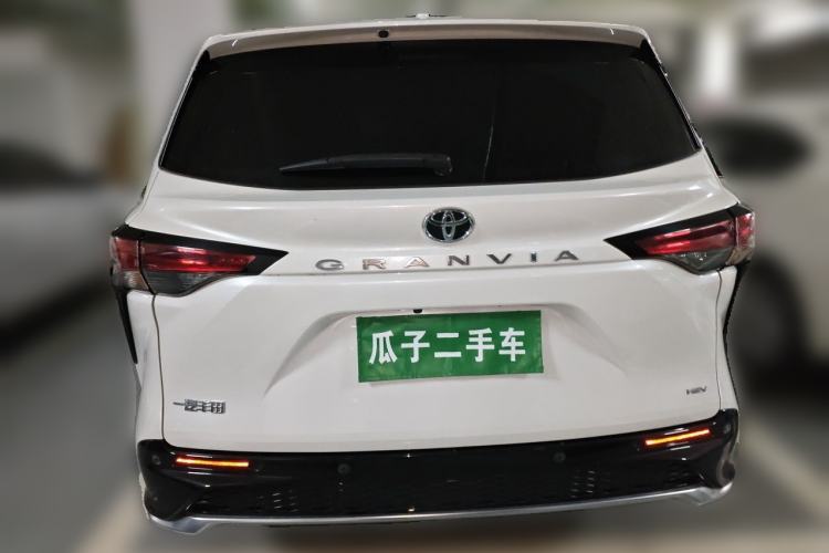 Used Toyota Granvia 2024 2.5L Hybrid Luxury Edition Rear
