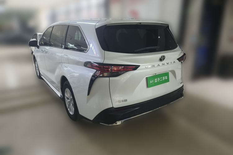 Used Toyota Granvia 2024 2.5L Hybrid Comfort Edition Rear Left 45 Deg