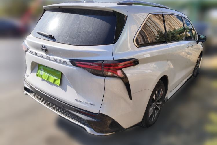 Used Toyota Granvia 2024 2.5L Hybrid Prestige PLUS Four-Wheel Drive Version Rear Right 45 Deg