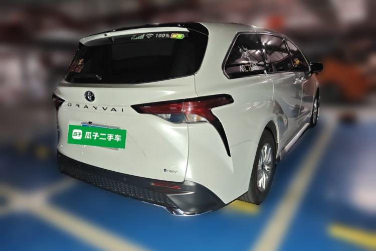Used Toyota Granvia 2024 2.5L Hybrid Comfort Edition Rear Right 45 Deg