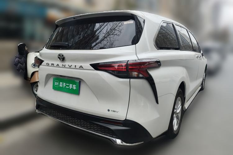 Used Toyota Granvia 2024 2.5L Hybrid Comfort Edition Rear Right 45 Deg
