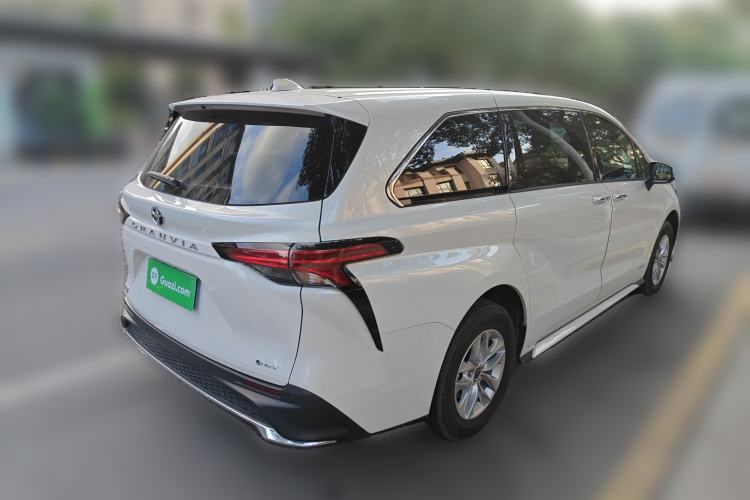 Used Toyota Granvia 2024 2.5L Hybrid Comfort Edition Rear Right 45 Deg