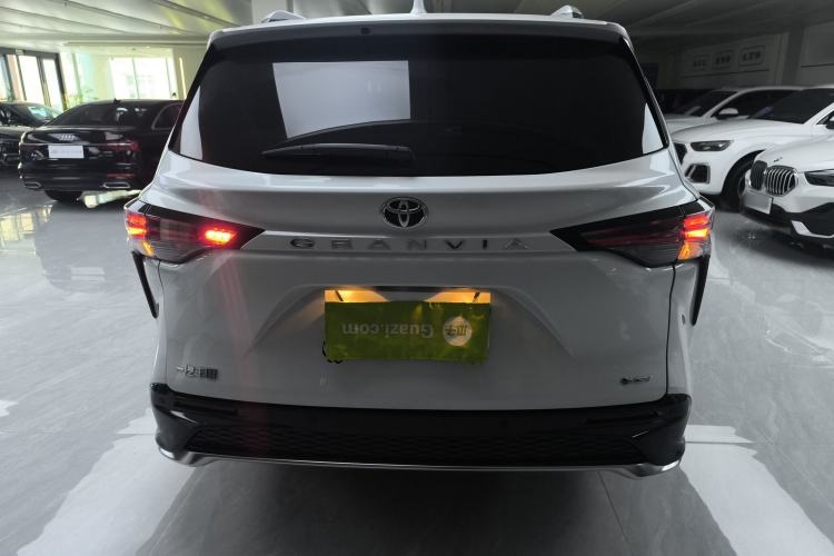 Used Toyota Granvia 2024 2.5L Hybrid Luxury Edition Rear