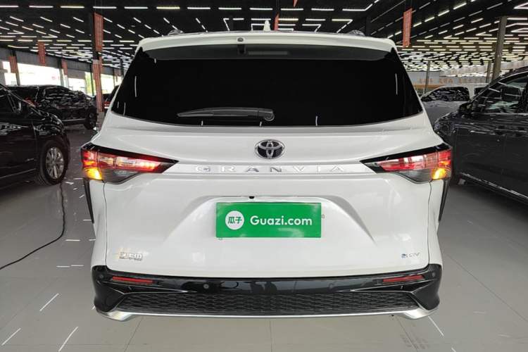 Used Toyota Granvia 2024 2.5L Hybrid Prestige PLUS Edition Rear