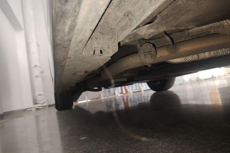 Used Toyota Granvia 2024 2.5L Hybrid Prestige PLUS Four-Wheel Drive Version Right Side Sill