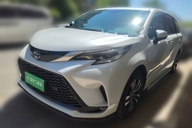 Used Toyota Granvia 2024 2.5L Hybrid Luxury Edition