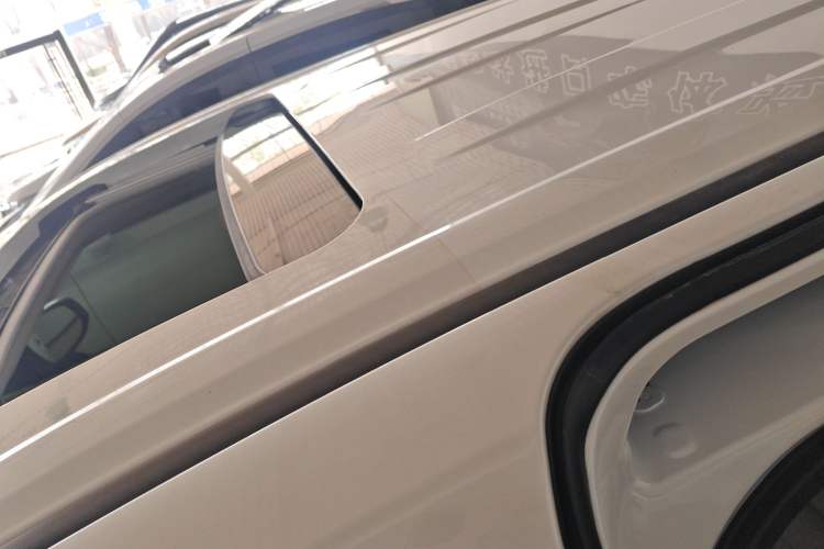 Used Toyota Granvia 2024 2.5L Hybrid Comfort Edition Roof