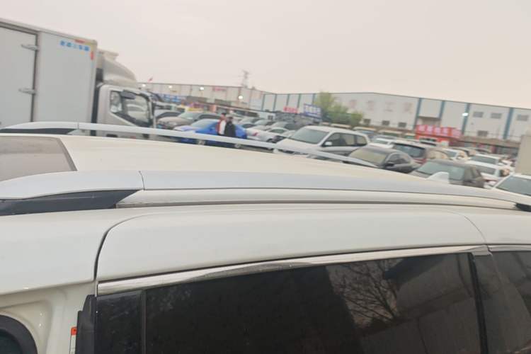 Used Toyota Granvia 2024 2.5L Hybrid Comfort Edition Roof