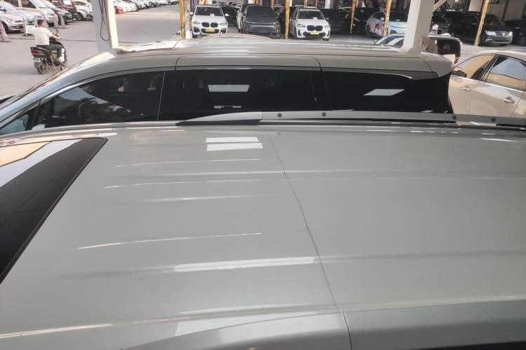 Used Toyota Granvia 2024 2.5L Hybrid Comfort Edition Roof