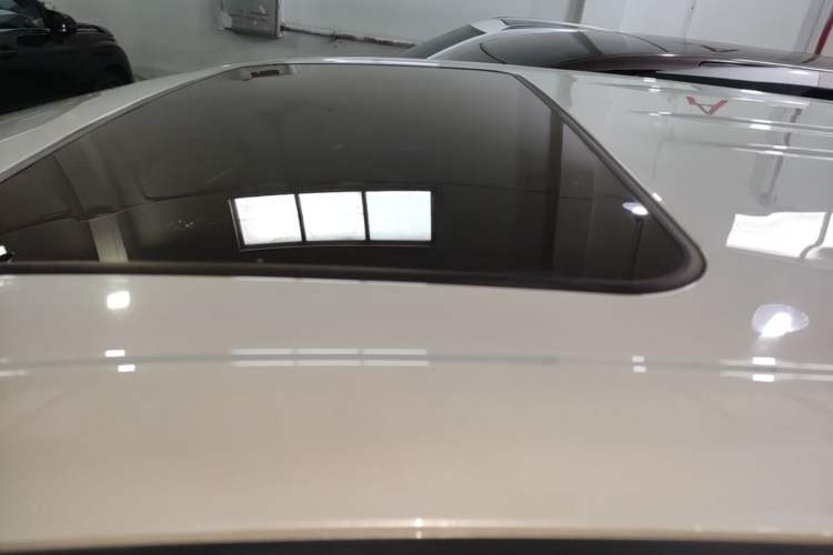 Used Toyota Granvia 2024 2.5L Hybrid Prestige ULTRA Edition Roof