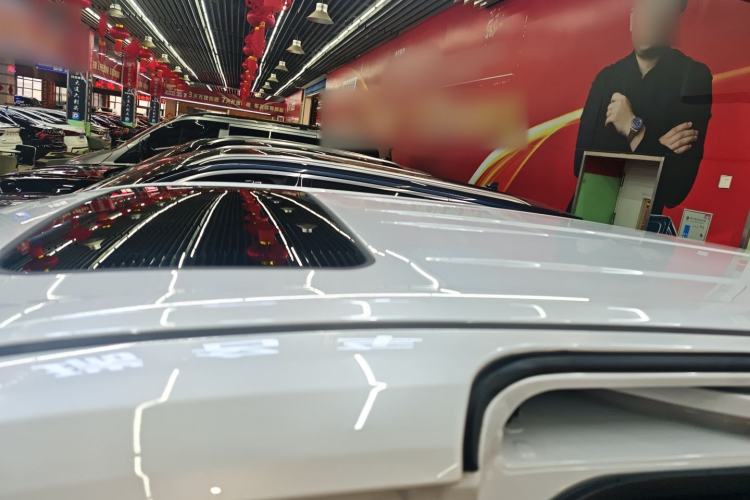 Used Toyota Granvia 2024 2.5L Hybrid Comfort Edition Roof