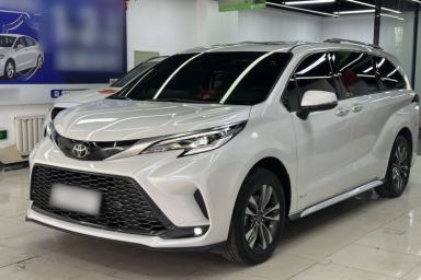 Used Toyota Granvia 2024 2.5L Hybrid Luxury Edition