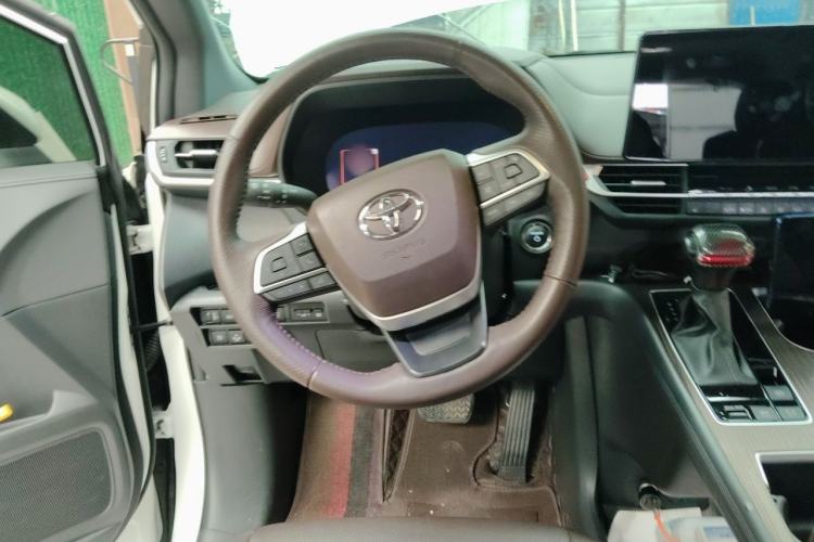 Used Toyota Granvia 2024 2.5L Hybrid Prestige PLUS Four-Wheel Drive Version Steering Wheel