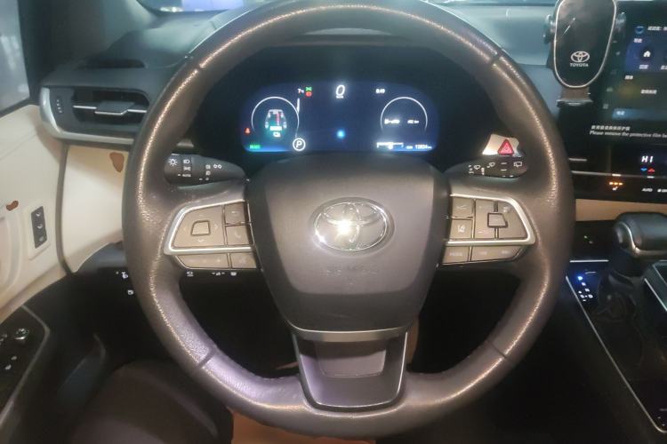 Used Toyota Granvia 2024 2.5L Hybrid Prestige ULTRA Edition Steering Wheel