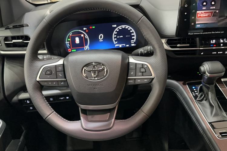 Used Toyota Granvia 2024 2.5L Hybrid Prestige PLUS Edition Steering Wheel