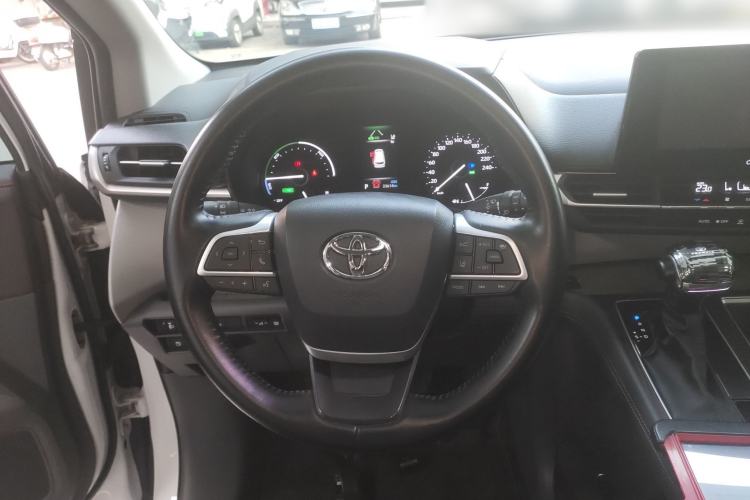 Used Toyota Granvia 2024 2.5L Hybrid Comfort Edition Steering Wheel