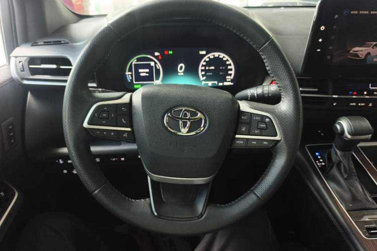 Used Toyota Granvia 2024 2.5L Hybrid Prestige PLUS Edition Steering Wheel