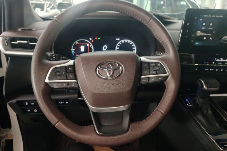 Used Toyota Granvia 2024 2.5L Hybrid Prestige PLUS Four-Wheel Drive Version Steering Wheel