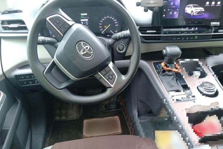 Used Toyota Granvia 2024 2.5L Hybrid Comfort Edition Steering Wheel