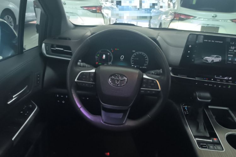 Used Toyota Granvia 2024 2.5L Hybrid Prestige PLUS Four-Wheel Drive Version Steering Wheel