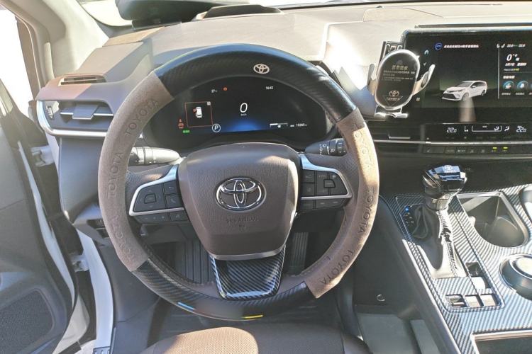 Used Toyota Granvia 2024 2.5L Hybrid Prestige PLUS Four-Wheel Drive Version Steering Wheel