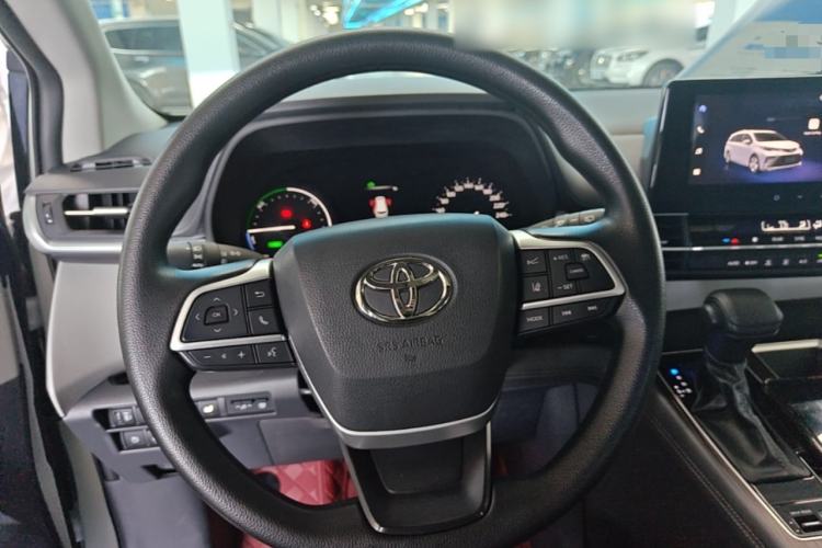 Used Toyota Granvia 2024 2.5L Hybrid Comfort Edition Steering Wheel
