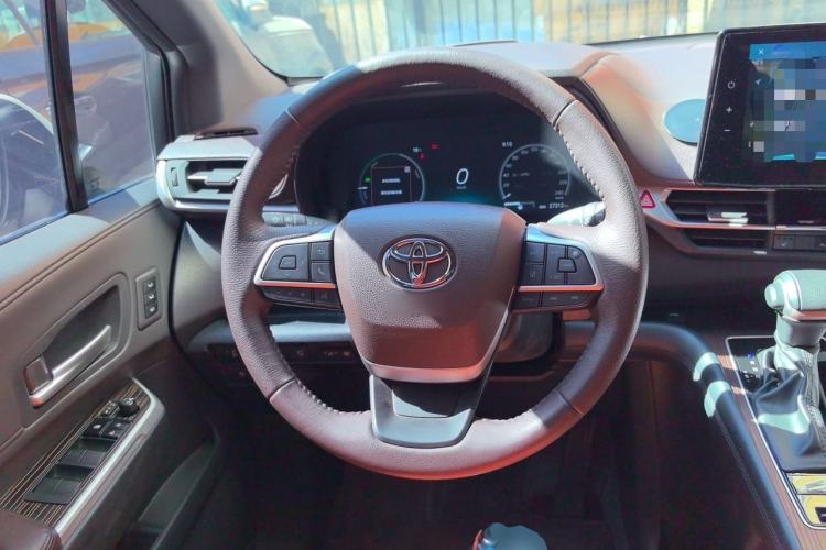 Used Toyota Granvia 2024 2.5L Hybrid Prestige PLUS Four-Wheel Drive Version Steering Wheel