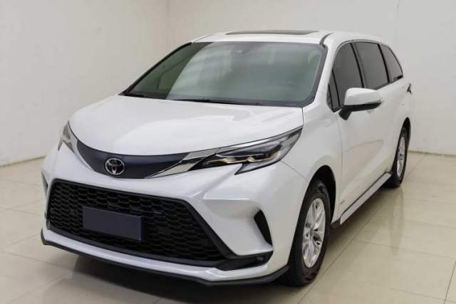 Used Toyota Granvia 2024 2.5L Hybrid Comfort Edition