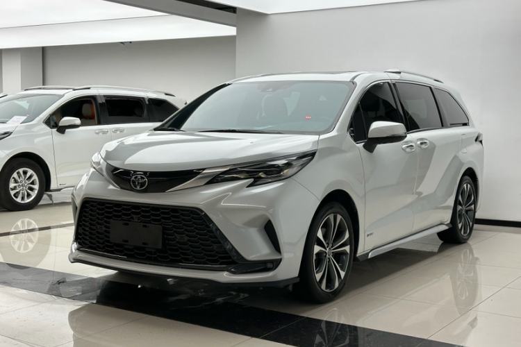 Toyota Granvia 2024 2.5L Hybrid Prestige PLUS Edition