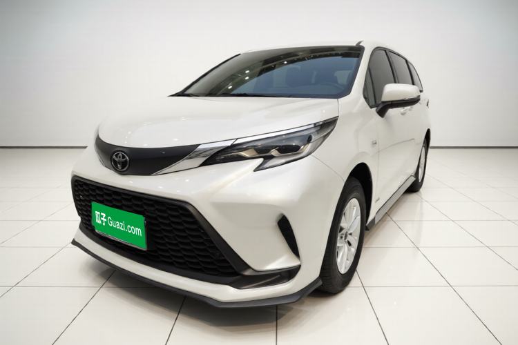Toyota Granvia 2024 2.5L Hybrid Comfort Edition