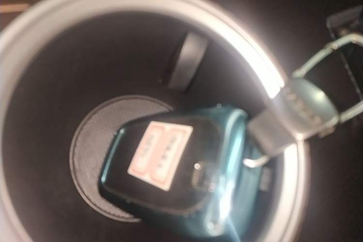 Used Toyota Granvia 2024 2.5L Hybrid Comfort Edition Vehicle Key