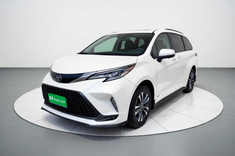 Toyota Granvia 2024 2.5L Hybrid Luxury Edition