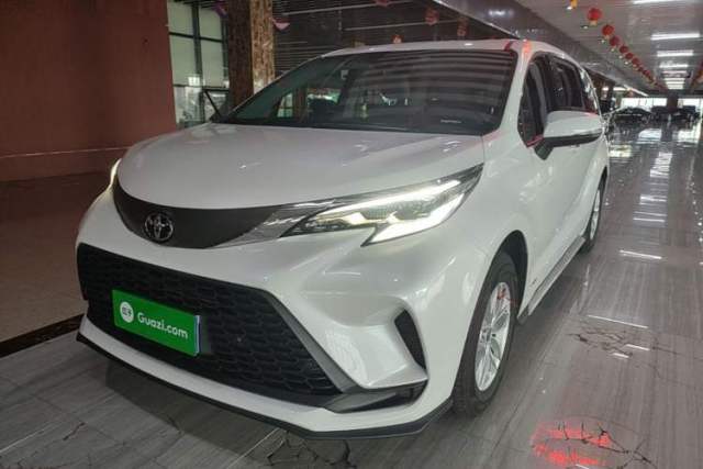 Used Toyota Granvia 2024 2.5L Hybrid Comfort Edition