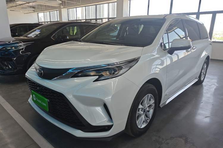 Used Toyota Granvia 2024 2.5L Hybrid Comfort Edition Guazi used car, China used car export, Used car for sale, Used  cars, Cheapest cars for sale