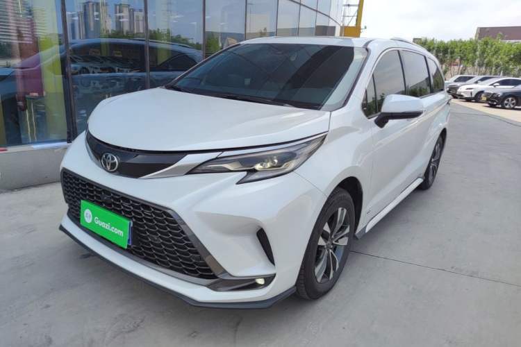 Used Toyota Granvia 2024 2.5L Hybrid Luxury Edition Guazi used car, China used car export, Used car for sale, Used  cars, Cheapest cars for sale