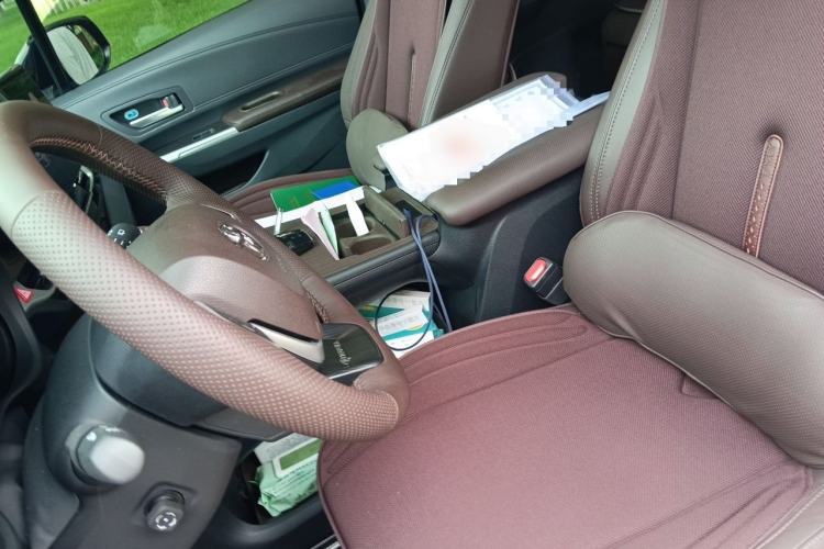 Used Toyota Granvia 2026 Model 2.5L Hybrid Prestige MAX Four-Wheel Drive Edition Left Front Seat