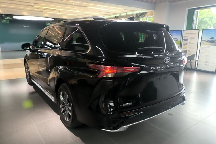 Used Toyota Granvia 2026 Model 2.5L Hybrid Prestige PLUS Four-Wheel Drive Edition Rear Left 45 Deg