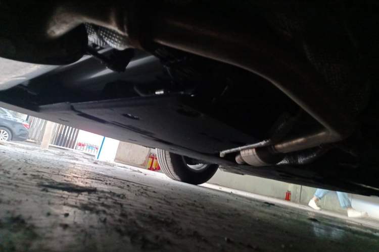 Used Toyota Granvia 2026 Model 2.5L Hybrid Comfort Edition Chassis Front Right