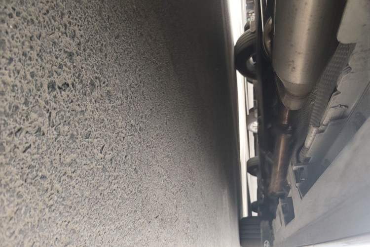 Used Toyota Granvia 2026 Model 2.5L Hybrid Comfort Edition Chassis Rear Right