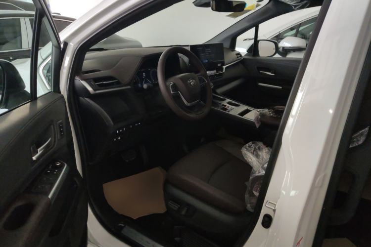Used Toyota Granvia 2026 Model 2.5L Hybrid Prestige PLUS Four-Wheel Drive Edition Driver Seat