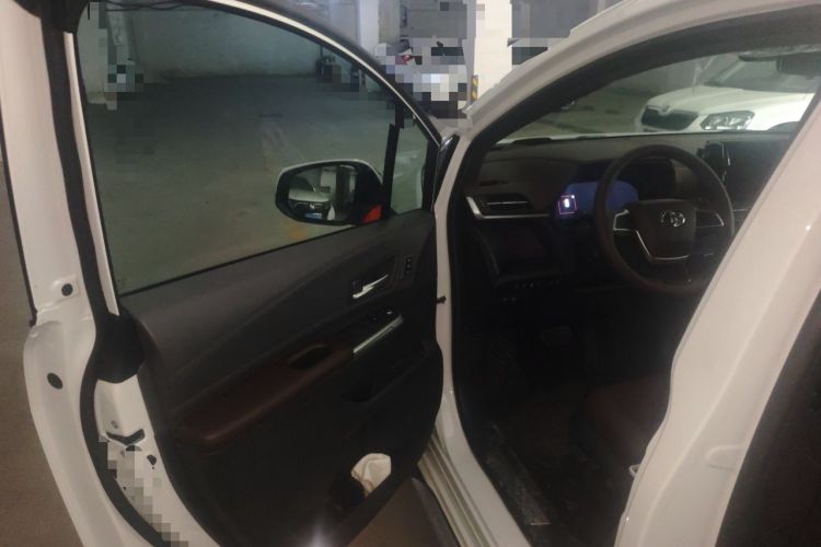Used Toyota Granvia 2026 Model 2.5L Hybrid Prestige MAX Four-Wheel Drive Edition Driver Seat