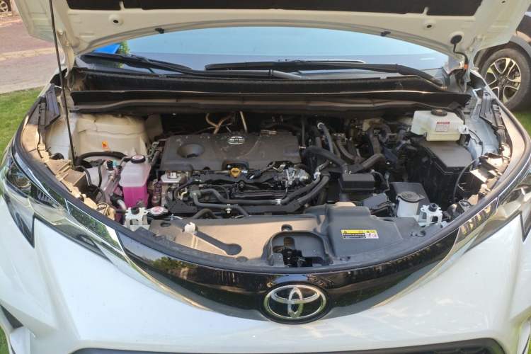 Used Toyota Granvia 2026 Model 2.5L Hybrid Comfort Edition Engine Bay