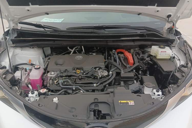 Used Toyota Granvia 2026 Model 2.5L Hybrid Prestige PLUS Four-Wheel Drive Edition Engine Bay