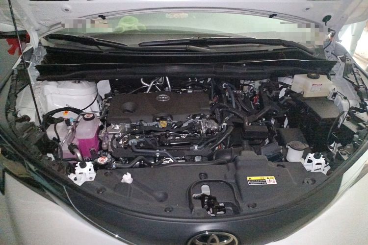 Used Toyota Granvia 2026 Model 2.5L Hybrid Comfort Edition Engine Bay