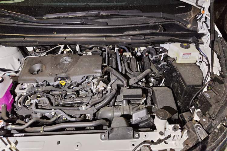 Used Toyota Granvia 2026 Model 2.5L Hybrid Comfort Edition Engine Bay Left