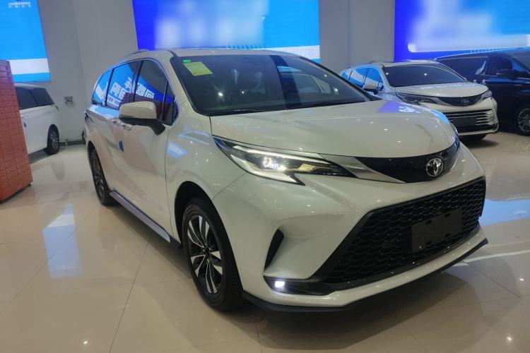 Used Toyota Granvia 2026 Model 2.5L Hybrid Prestige PLUS Four-Wheel Drive Edition Exterior 1