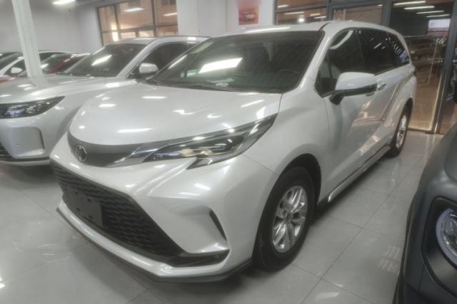 Used Toyota Granvia 2026 Model 2.5L Hybrid Comfort Edition