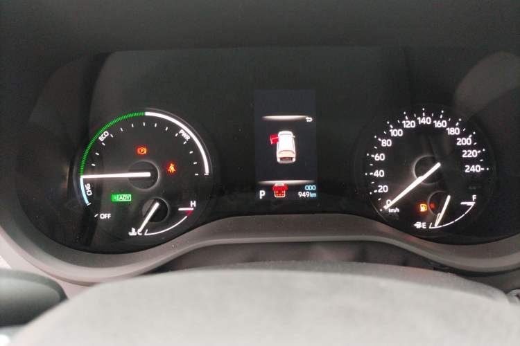 Used Toyota Granvia 2026 Model 2.5L Hybrid Comfort Edition Instrument Cluster