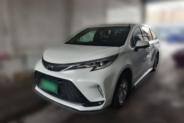 Used Toyota Granvia 2026 Model 2.5L Hybrid Comfort Edition