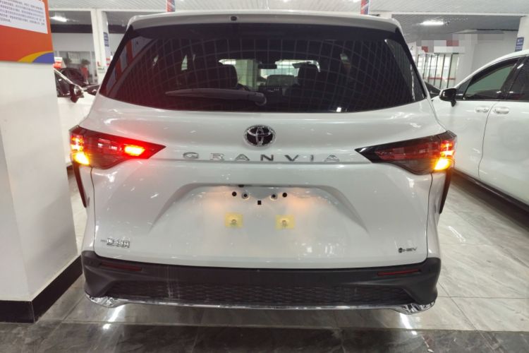 Used Toyota Granvia 2026 Model 2.5L Hybrid Comfort Edition Rear